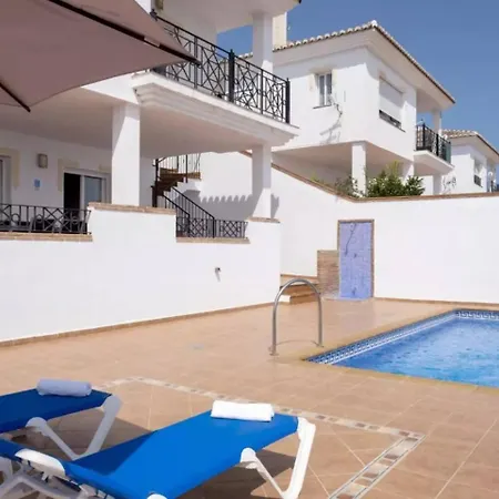Brisas Del Mar 6 *